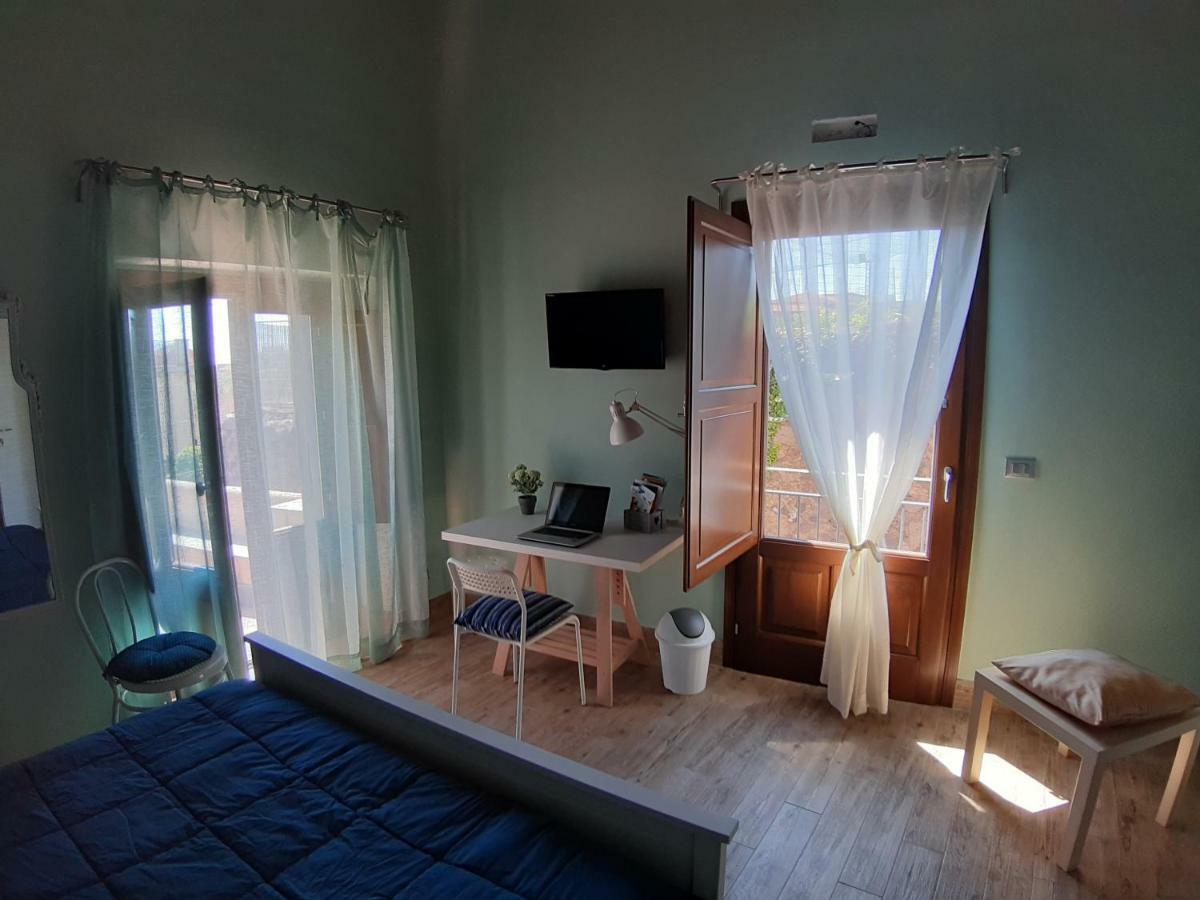 L.T. Metis Hotel Acireale Exterior photo